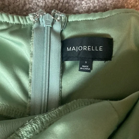 Revole MAJORELLE Farren Ruched Sage Mini Dress Small - Picture 8 of 9